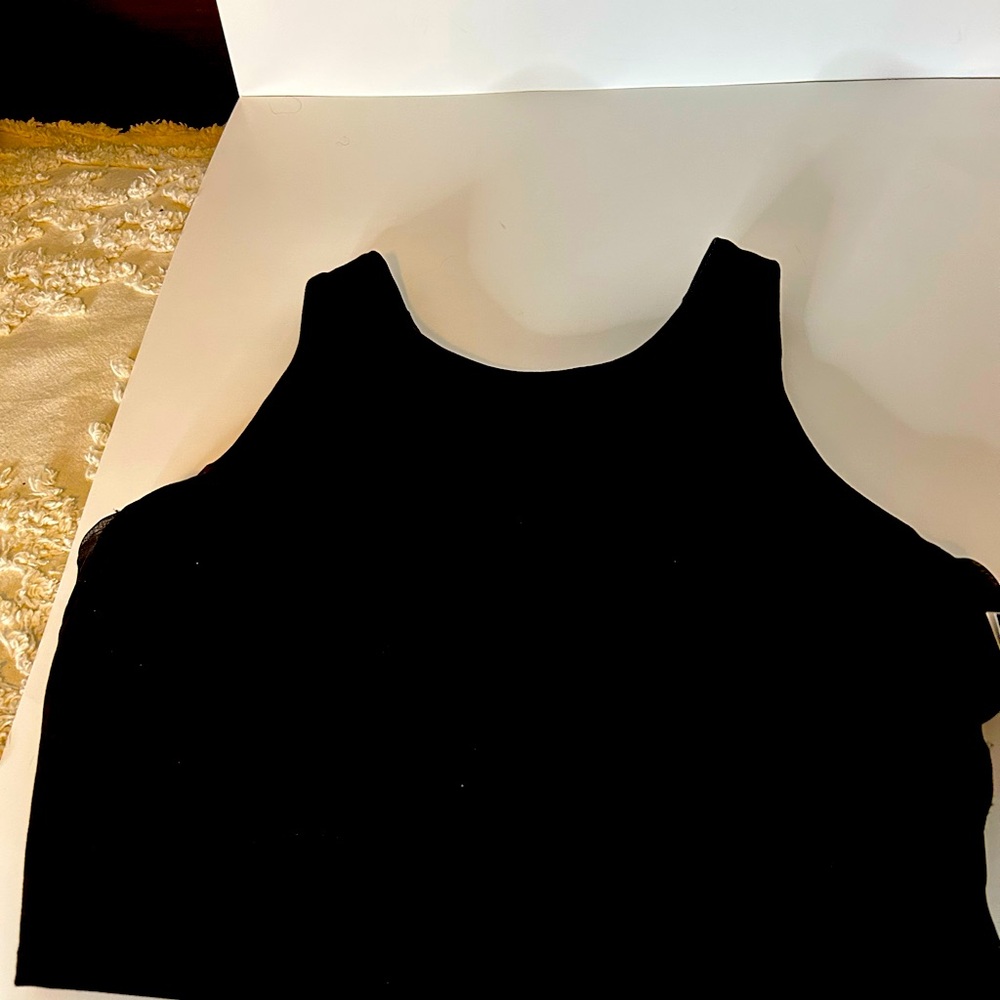 Avia Women’s Crop Sports Bra Size Large (A-C) Black